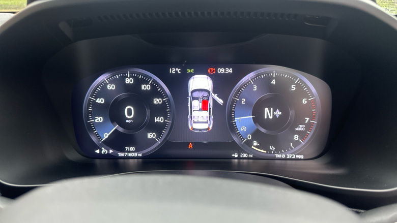 Volvo Xc40 1.5 T3 [163] R DESIGN 5dr Petrol Estate